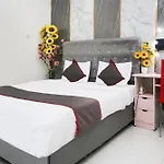 Hotel O Bogor Kota Near Istana Bogor Formerly Ciomas Residence